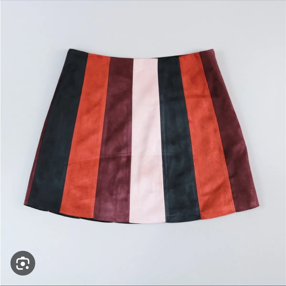 Color block mini skirt